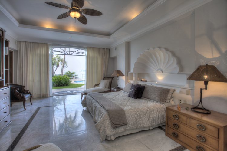 La Mansion photo 41