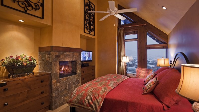 Diamond Peak Penthouse photo 8
