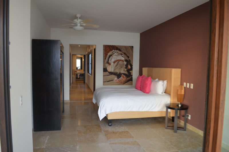 Condo Pacifico photo 8