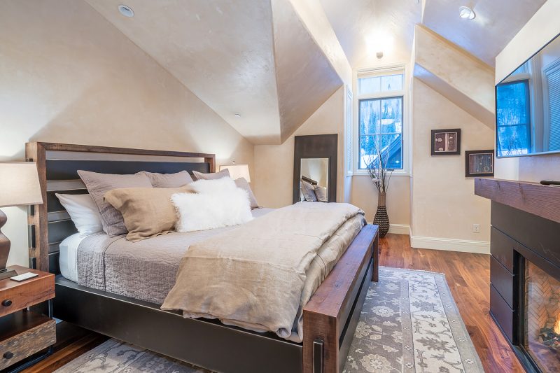 Haven on South Oak photo 9