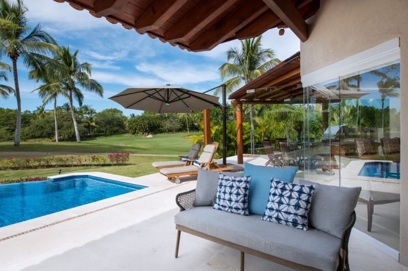 Four Bedroom Las Palmas photo 7