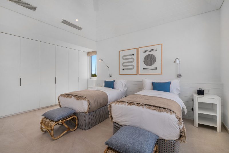 Beach Enclave Grace Bay (5 Bed Beachfront) photo 23
